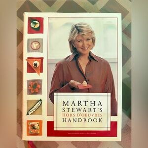 LOT of 6 Vintage Collectible Martha Stewart Hardcover Cookbooks and Handbooks